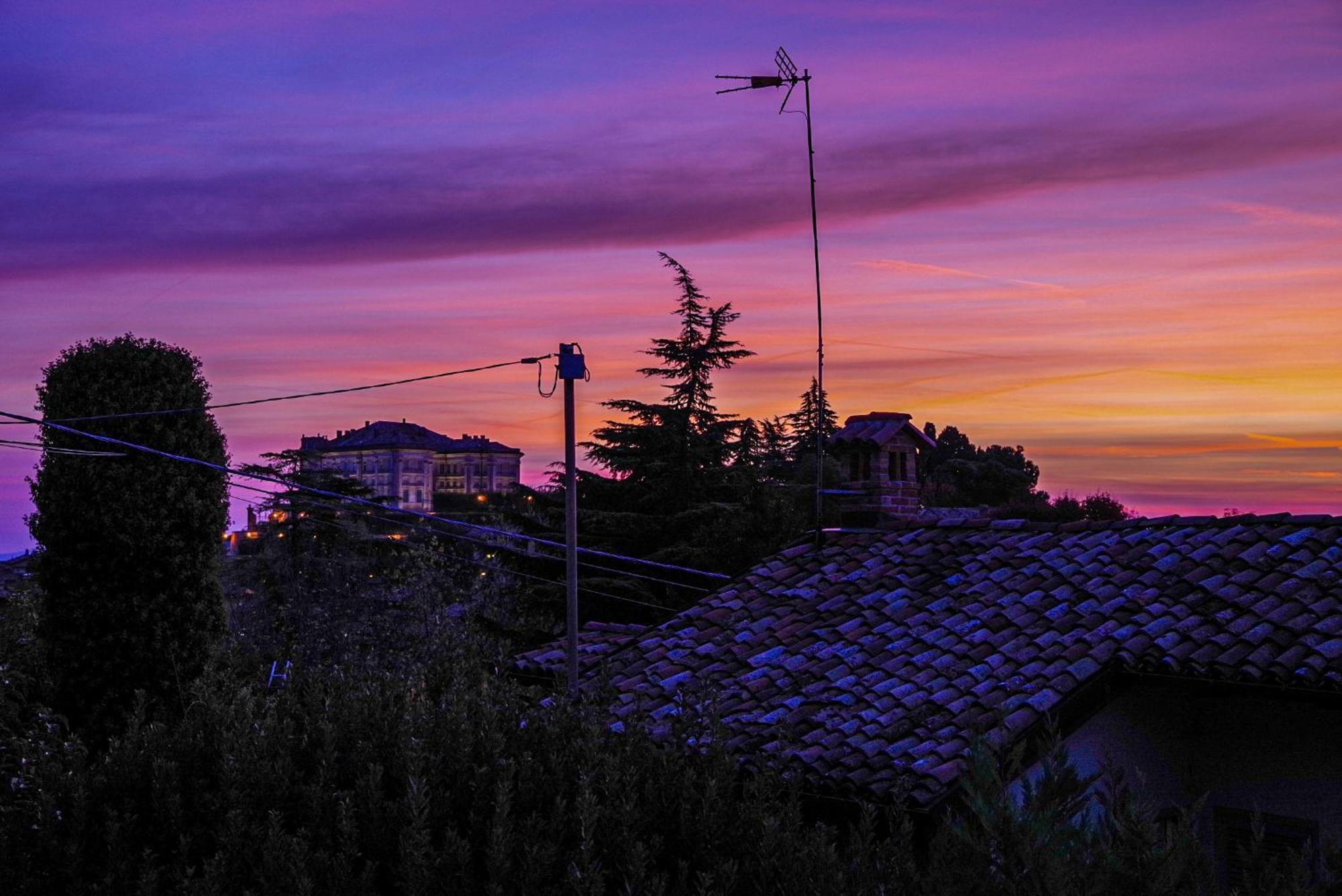 Vista Langhe - Cerratohouses Guarene Exterior photo